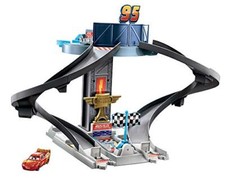 Cars Playset Pista Rust-Eze