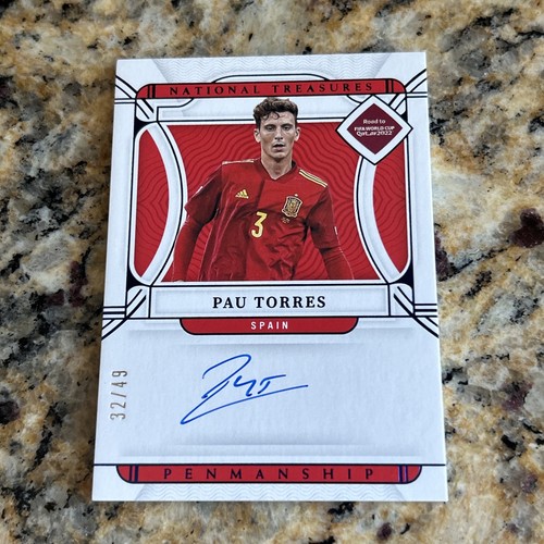 Autografo pau torres 2022 - torres,