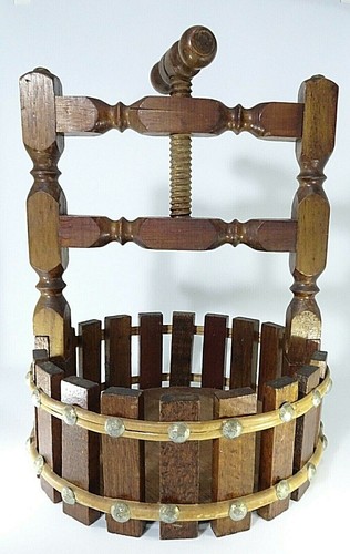 Antico schiaccianoci ebraico