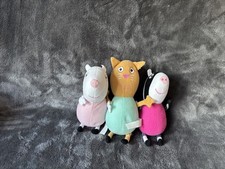Zoe Zebra, Susie Sheep e