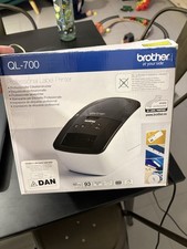 Stampante per Etichette Tecnologia Termica diretta 300 x 300 DPI Brother QL-700