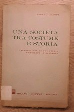Una società tra costume e