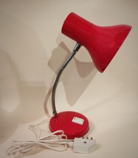 Lampada da tavolo rossa