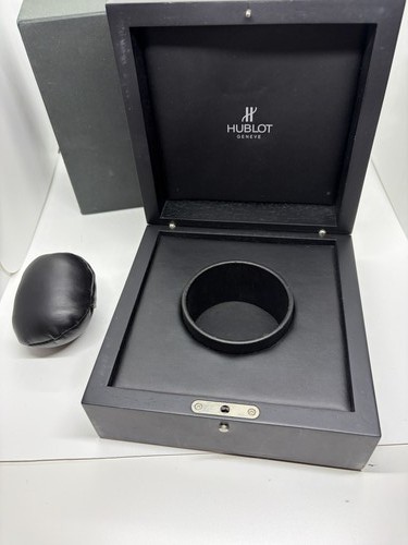 Hublot wooden opaque watch - wooden,