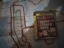 platinum GRAND THEFT AUTO GTA 4  + grande MAPPA  per  PLAYSTATION 3 PS3 SONY ITA