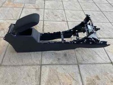 5G1863241BE CONSOLE CENTRALE CON BRACCIOLO PER GOLF 7 7.5 R-LINE