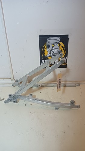 Fibbia telaio suzuki 450 - fibbia,