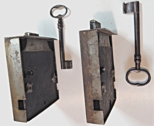 Antica coppia serrature - coppia,