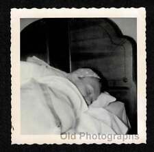 LETTO DONNA TESTIERA IN LEGNO