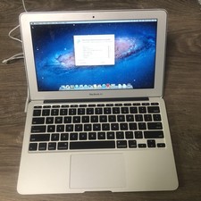 Apple MacBook Air 11" (64GB