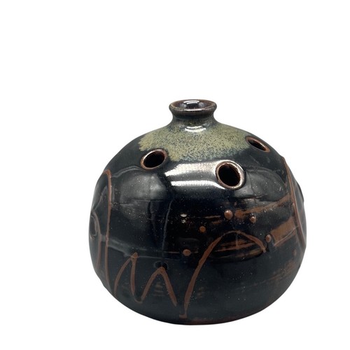 Marlow signed studio pottery - signed,