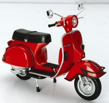 New Ray Toys 42123 1:12 Scale