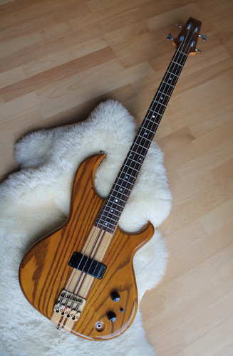 Basso vintage aria 700 - basso,