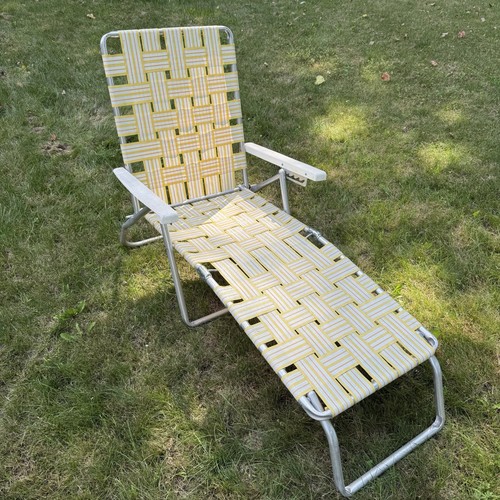 Chaise longue reclinabile
