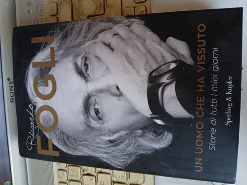 Libro uomo che - uomo,