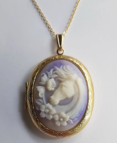 Collana medaglione ritratto