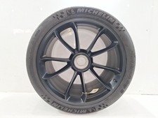 Ruota e pneumatico 2016