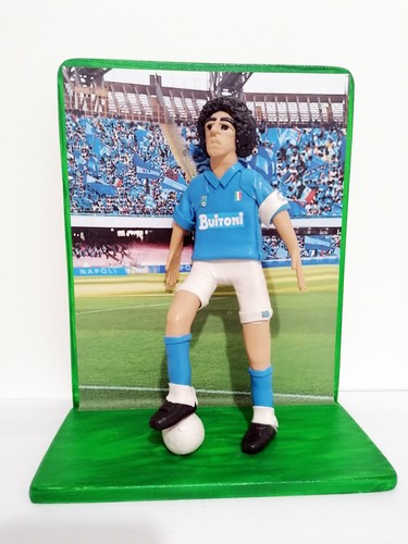 Figurine action figure - -,