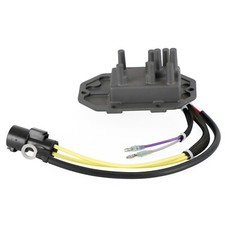 Regolatore raddrizzatore per