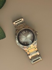Orologio GUESS tono argento