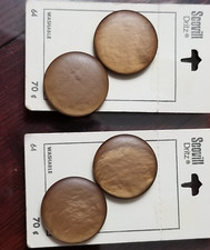 4 bottoni vintage NUOVI vecchio stock tondi effetto legno lucido gambo 1 1/8" Olanda