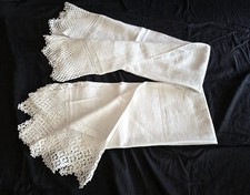 SET DI 2 ASCIUGAMANI ANTICHI