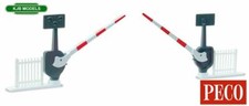 BNIB N Gauge Peco NB-51 Level Crossing Barriers (2) with Fencing