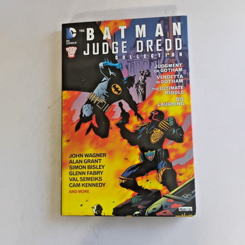 Collezione batman judge dredd - batman,