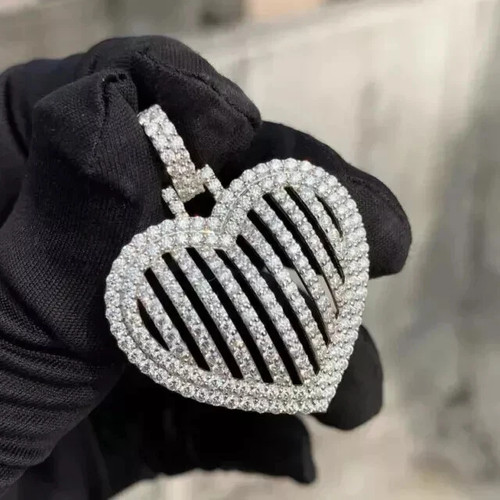 Ciondolo cuore taglio tondo