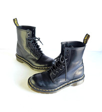 Stivali DR MARTENS 8 occhielli