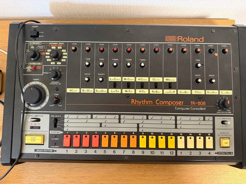 Roland 808 analog rhythm - roland,