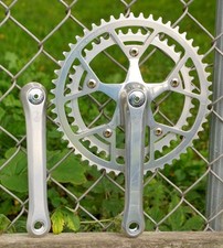 Guarnitura Campagnolo Triomphe vintage tappi parapolvere quadrati conici pedivella vittoria anni 80