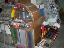 Wurlitzer 1100 Top Front