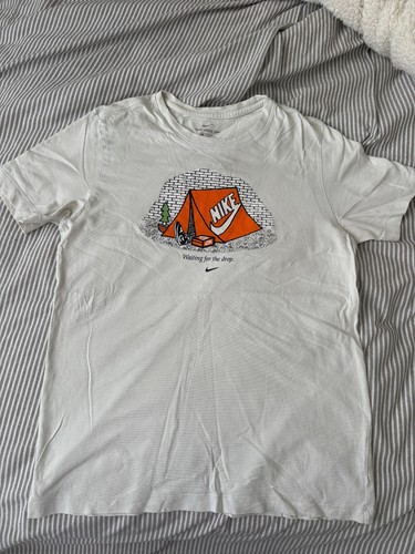 Shirt nike waiting - "waiting, for