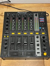 Pioneer DJM-700-K Mixer