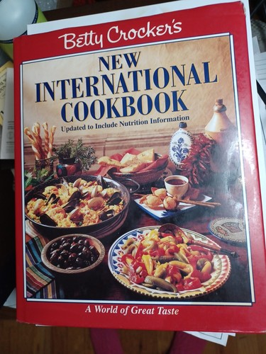 Vintage betty crocker new - vintage, crocker's