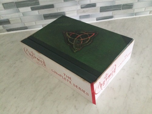 New charmed deluxe dvd - deluxe,