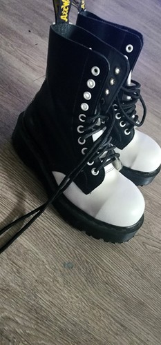 Two tone martens black - dr.,