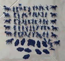 Atlantic (?) lotto +50 soldatini Nordisti Usa plastica oltre cavalli e basi