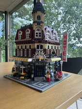 LEGO MODULAR: Angolo Caffè (10182) PERSONALIZZATO (con Personaggi)