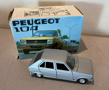 Vintage Peugeot 104 Polisti