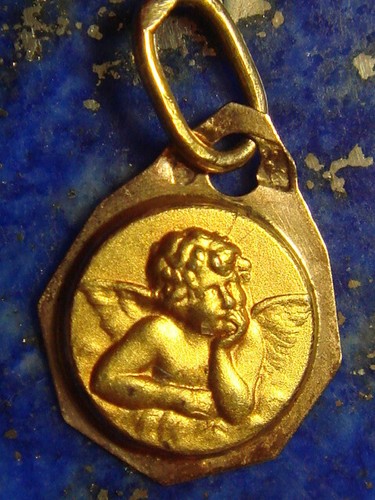 Médaille breloque hexagonale