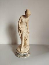 statua venere al bagno  Prof