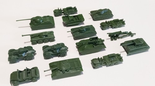 Lotto mezzi militari - , in