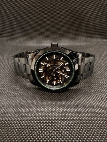 Orologio scheletrato movimento