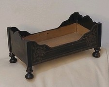 Antica casa delle bambole