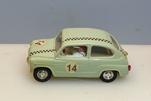 Slot car vintage 32 - car,