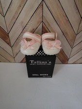 Pink & White Tallina's sz 4
