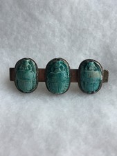 Spilla SCARAB porcellana argento tre scarabei ceramica vintage revival egiziana