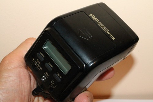 Flash pentax 330 ftz - pentax,